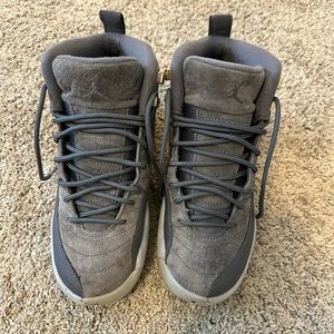 Jordan Retro 12 Dark Grey Size 5.5Y